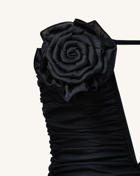 Robe Mini Bailee Noire à Appliques Florales et Froncée - Noir