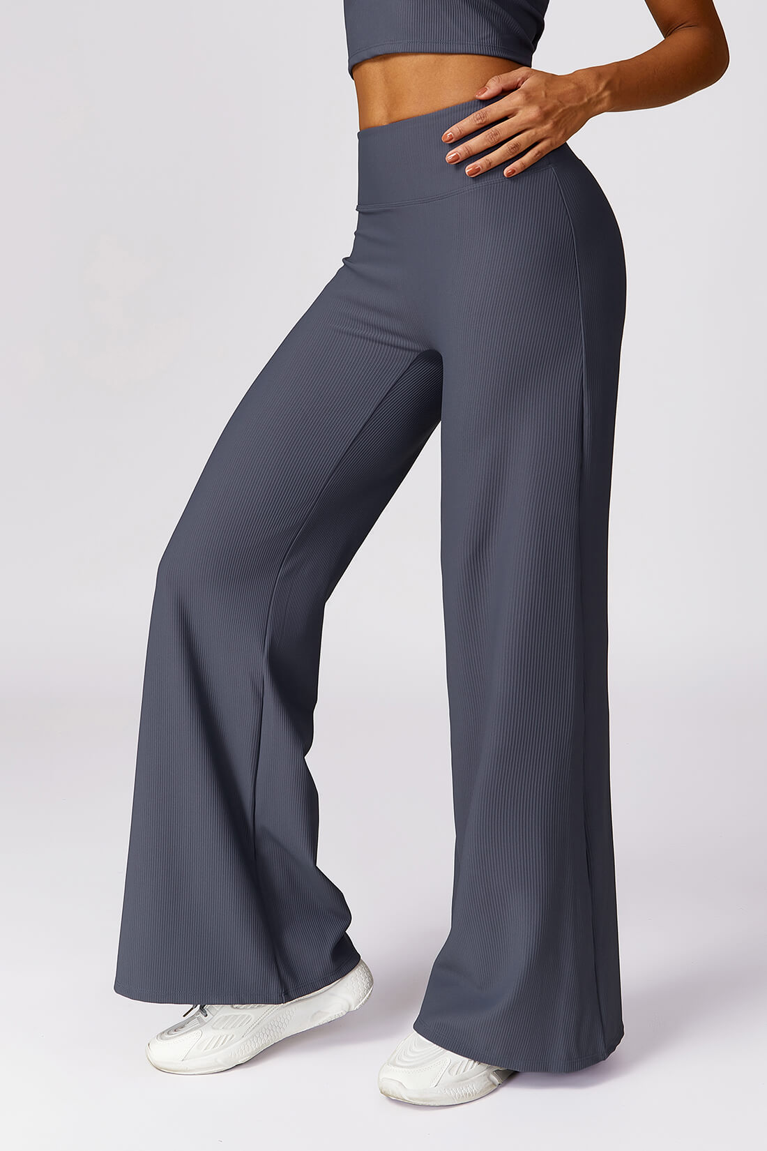 Micro Ribbed Solid Color Wide Leg Pant