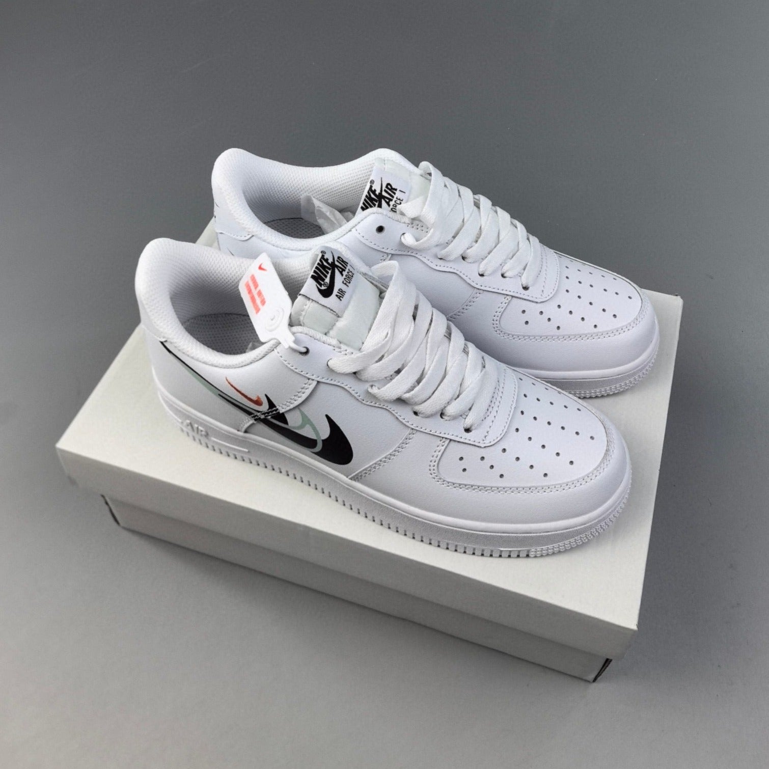 ΑΙR FΟRСΕ 1 WEISS MULTI SWOOSH